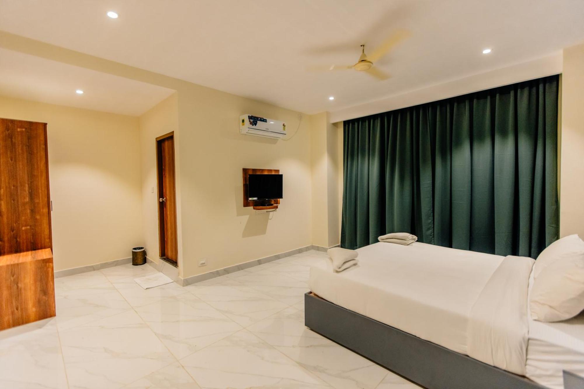 No 7 Vista Otel Bangalore Dış mekan fotoğraf